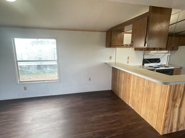 300 Christine Rd TRAILER 46