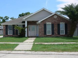 3429 Jacob Dr, Chalmette, LA 70043