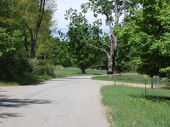 5th image of 9972 Fawn Lake Dr