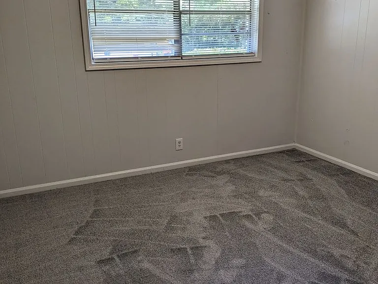 654 Roy Huie Rd — Photo 16