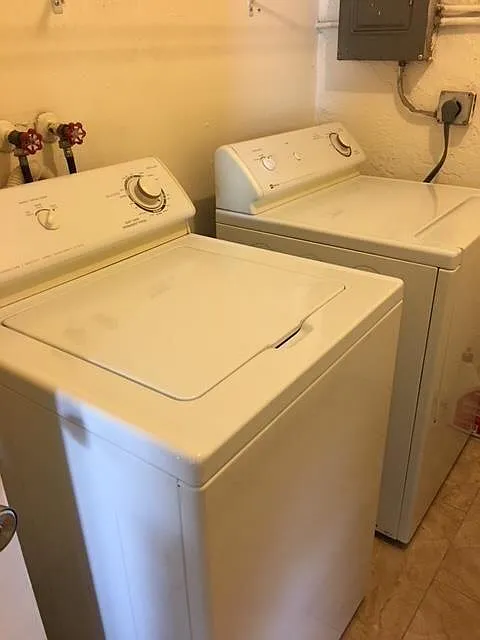 2 bed, 800 sqft, $1,950 — Photo 4
