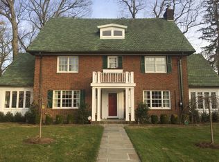 30 Greenacres Ave, Scarsdale, NY 10583