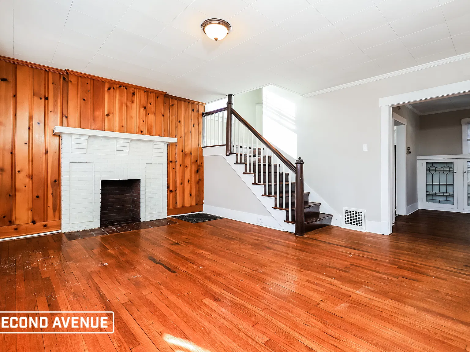3 bed, 1.5 bath, 1716 sqft, $2,059 — Photo 4