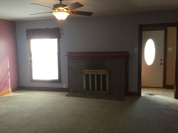 5th image of 124 W Jackson Ave