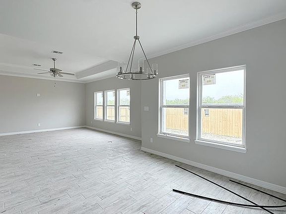 4th image of 142 Shoalwater Way