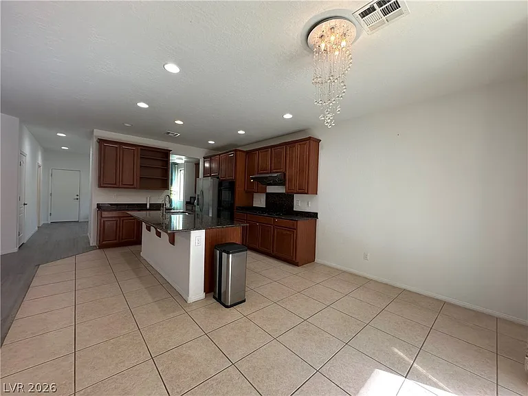 9325 Goldenbush Ct — Photo 7