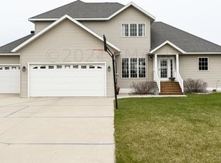 302 Viking Ave W, Ulen, MN 56585