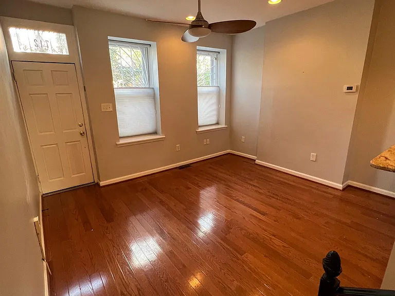 712 S 18th St — Photo 3