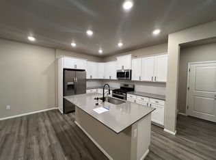 13157 175th Ave E Unit R-1, Bonney Lake, WA 98391