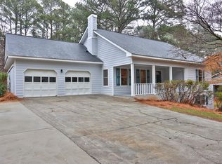 1528 Norwood Dr, Lilburn, GA 30047