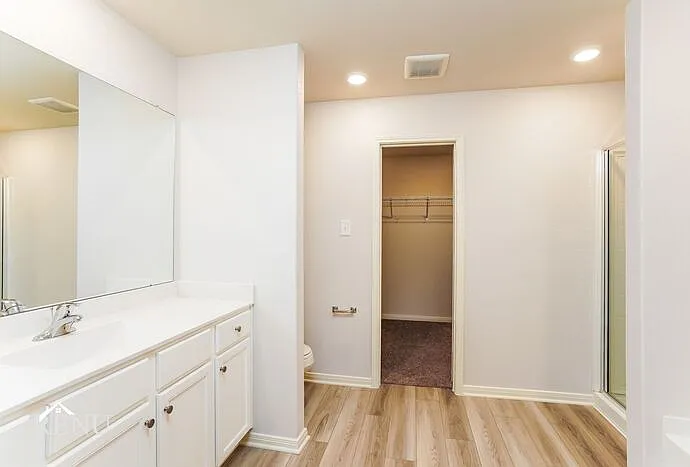 10453 Sweetwater Creek Dr — Photo 10