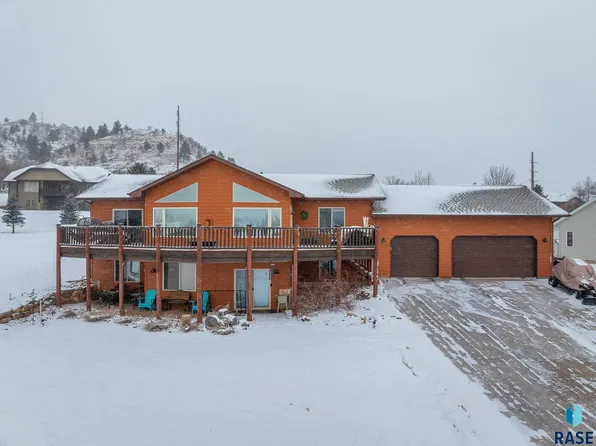 2010 Branding Iron Dr, Spearfish, SD 57783