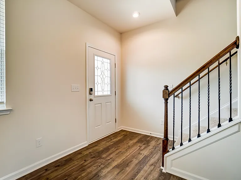 7018 Pennyroyal Way — Photo 3