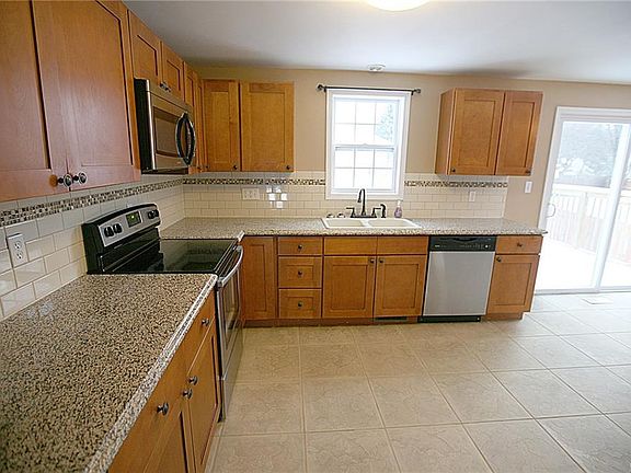 5th image of 4001 Sussex Pl