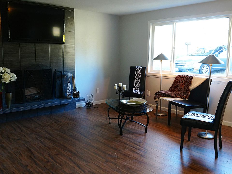 1st image of 772 Val Vista Dr