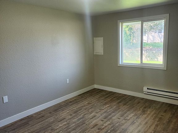 3rd image of 3604 W 6th Ave #B