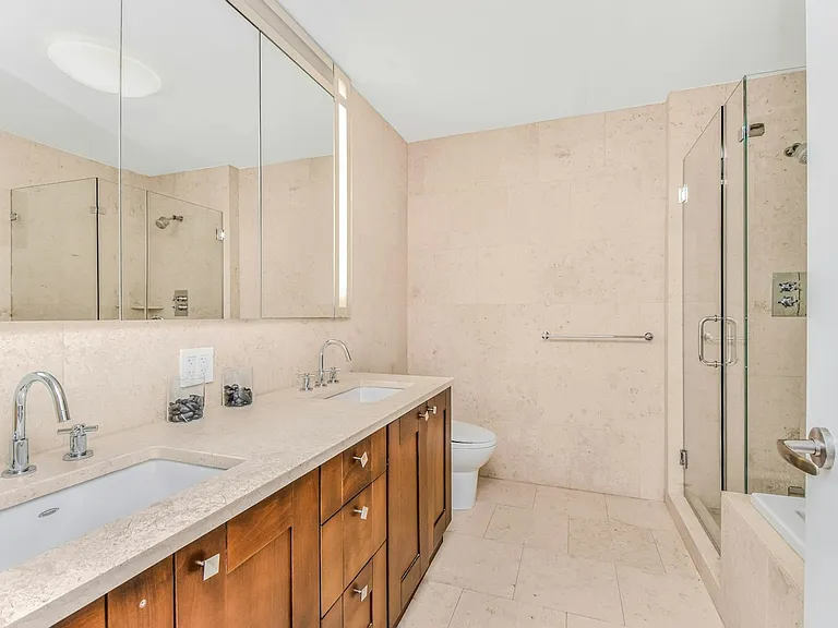 640 W 237th St #10C — Photo 7