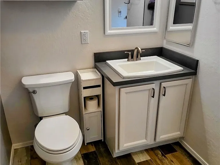 6868 Sky Pointe Dr #1047 — Photo 33