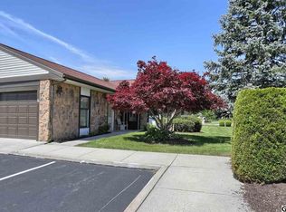 6 Abbey Ct, Carlisle, PA