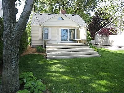 4th image of 4312 Edgewater Dr