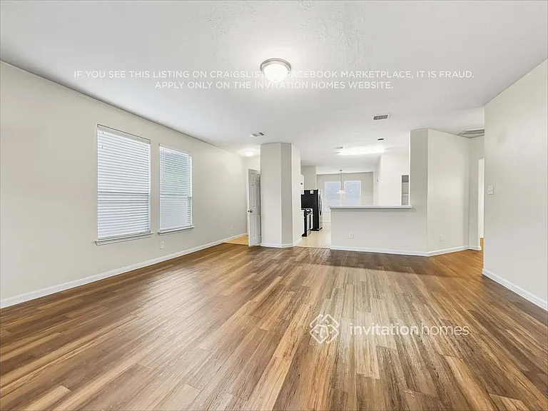 1010 Doubletree Glen Dr — Photo 6