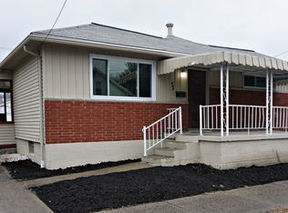 445 Standard Ave, Springdale, PA 15144