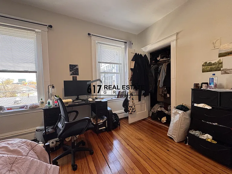 11 Royal St #3 — Photo 13