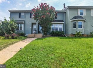 136 E Green Valley Cir, Newark, DE 19711