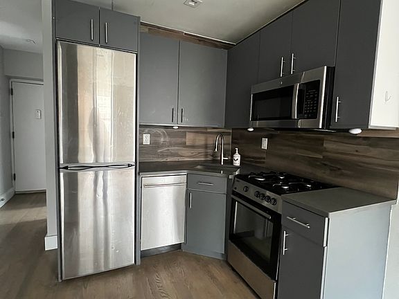 2nd image of 311 E 109th St APT 4E