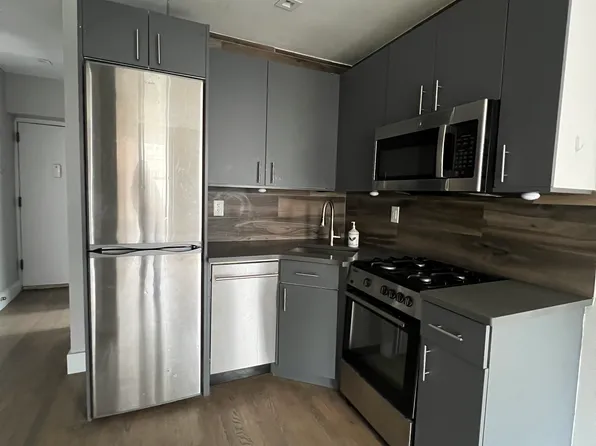 311 East 109th Street 4E image 2 of 7