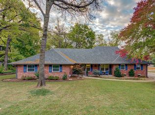 2601 Cherokee Hills Dr, Bartlesville, OK 74006