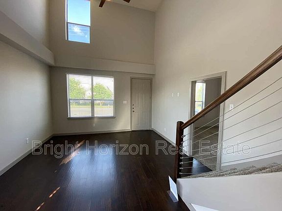 3rd image of 3629 Valley Vista Dr APT 701