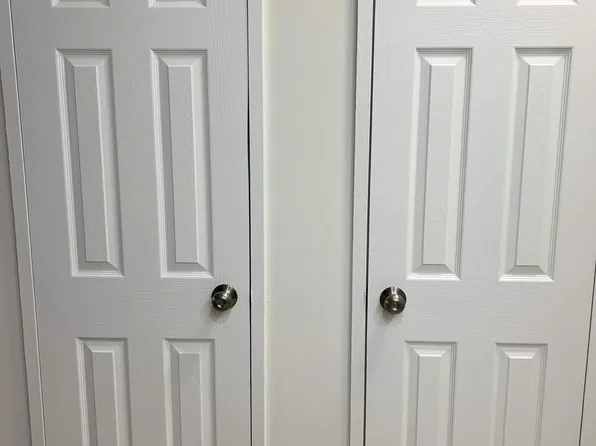 407 East 87th Street image 7 of 11