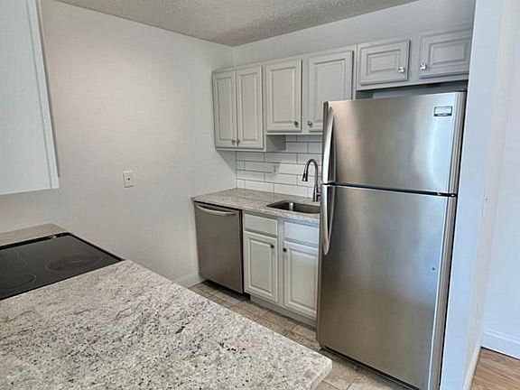 3rd image of 200 Market St Unit 3413