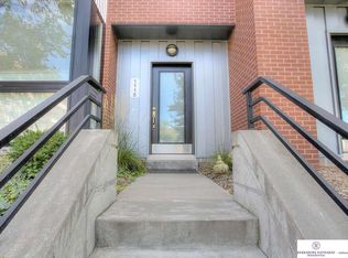 1115 Leavenworth St, Omaha, NE 68102