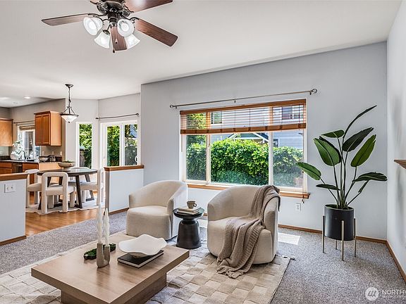 5th image of 2825 Haig Drive SE
