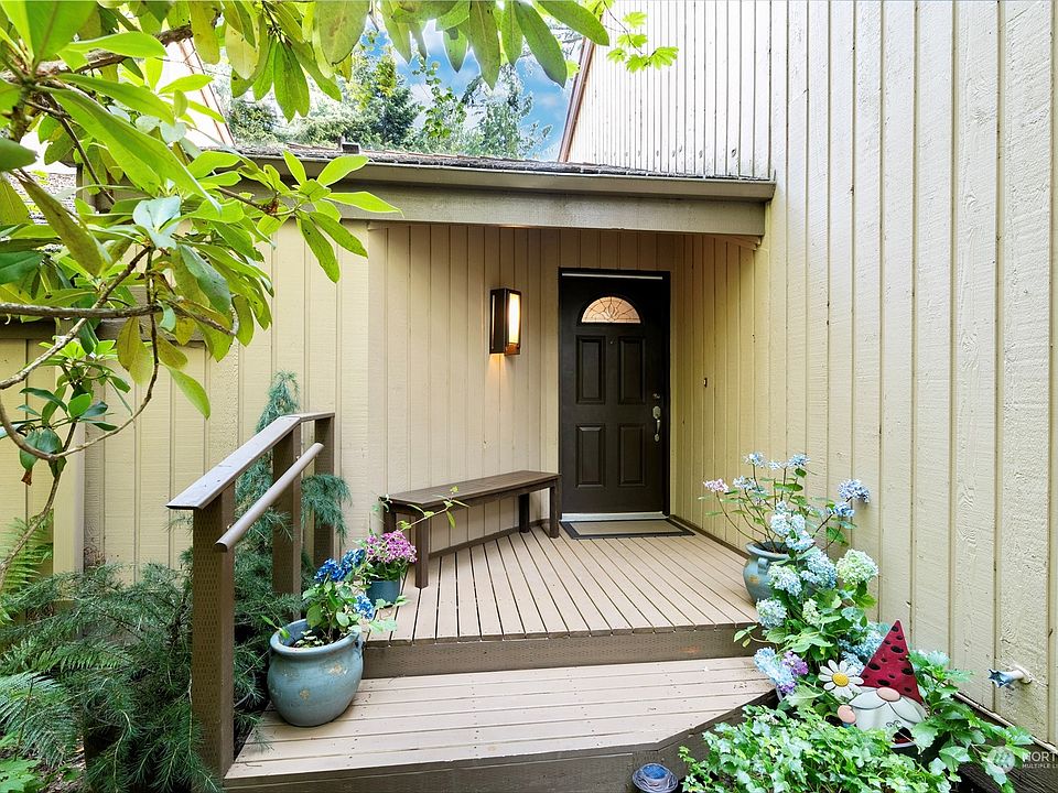 1st image of 2428 Sahalee Drive W