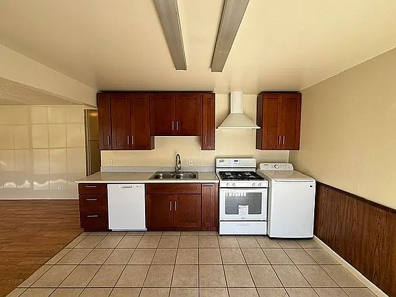 4th image of 472 Schafer Rd #472