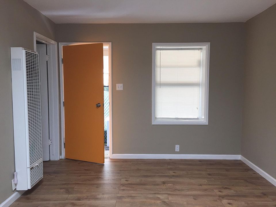Front Door Entry to Living Room