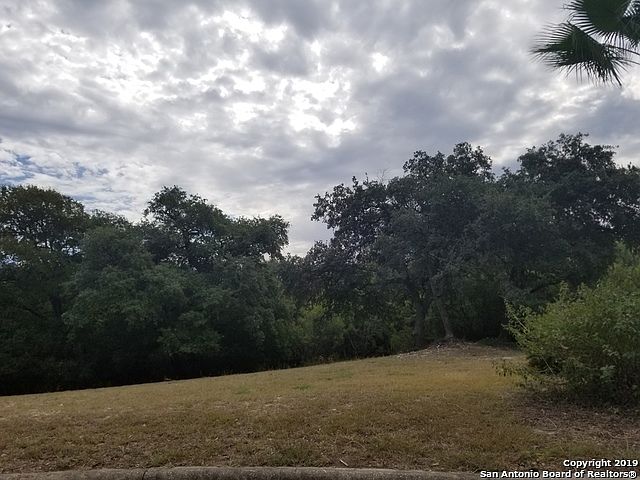 2nd image of 12252 Farview Ln