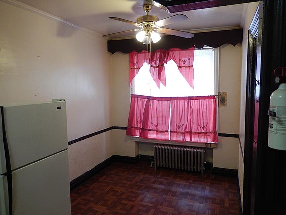 4th image of 553 E 91st St #3