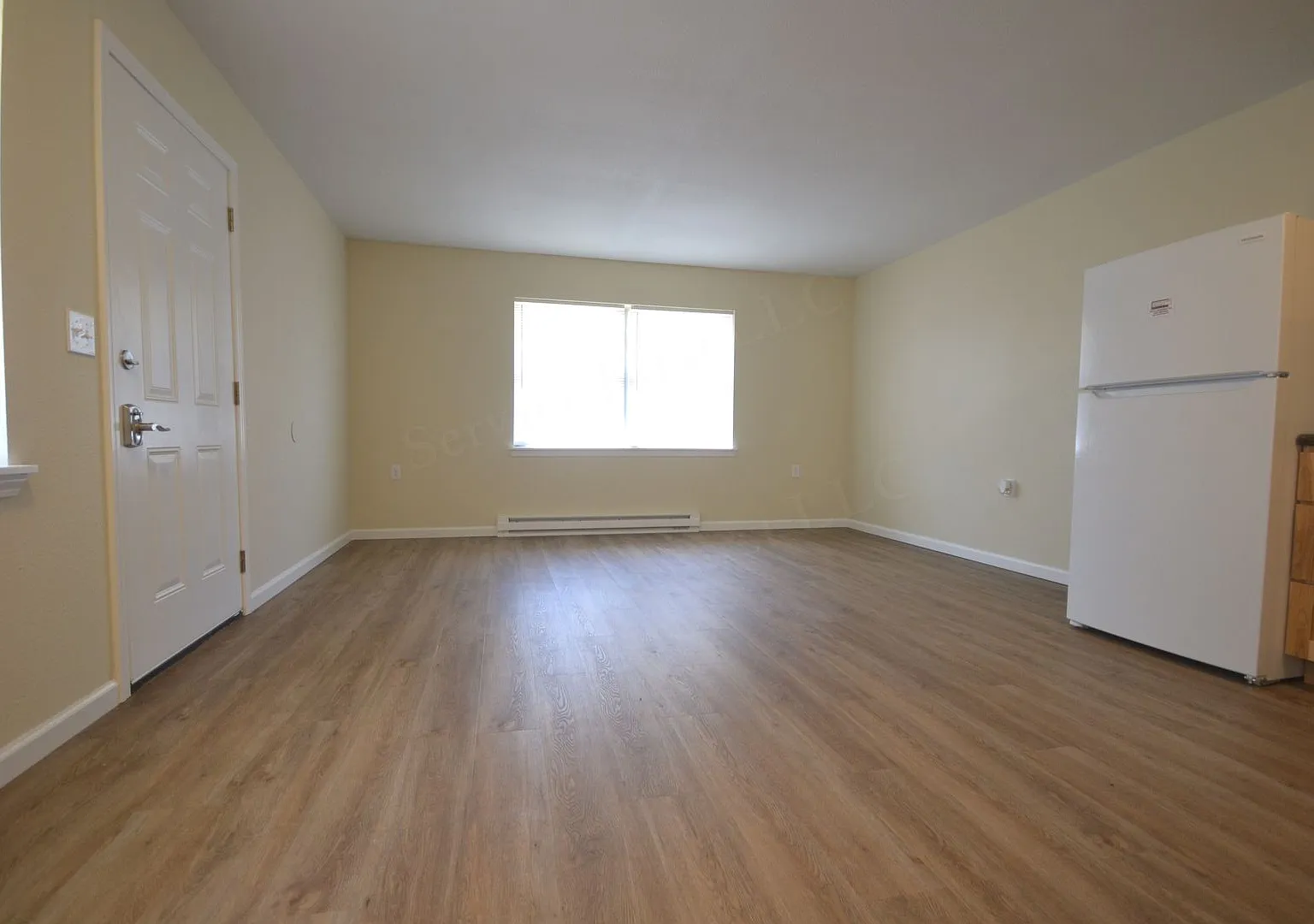 Deepwater Apartments — Photo 3