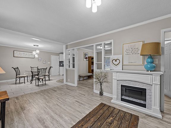 3rd image of 10751 Ola Dr