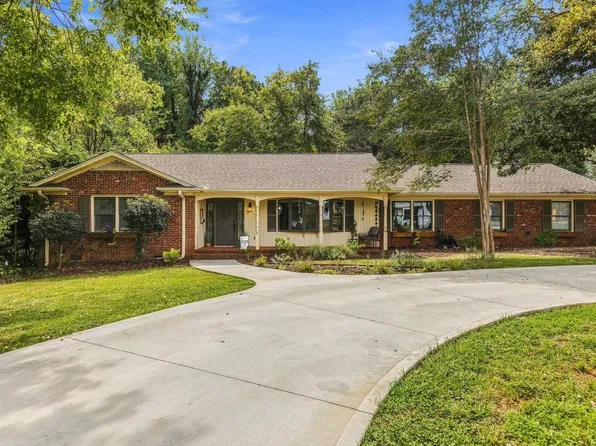 204 Seabury Dr, Greenville, SC 29615