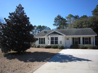 30 Southern Magnolia Dr, Beaufort, SC 29907