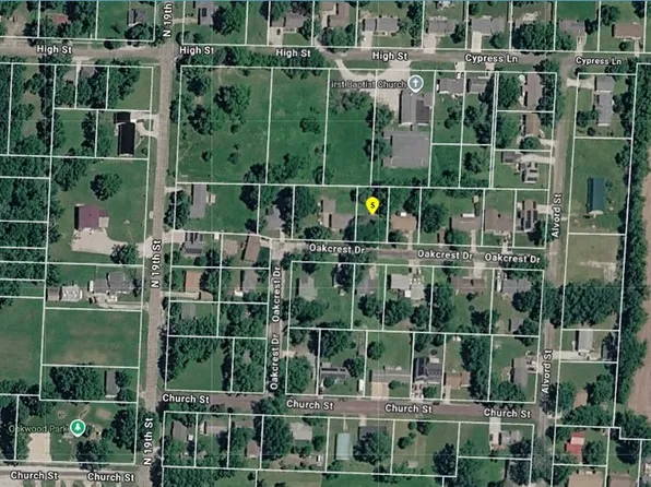 1961 Oakcrest Dr, Hamilton, IL 62341