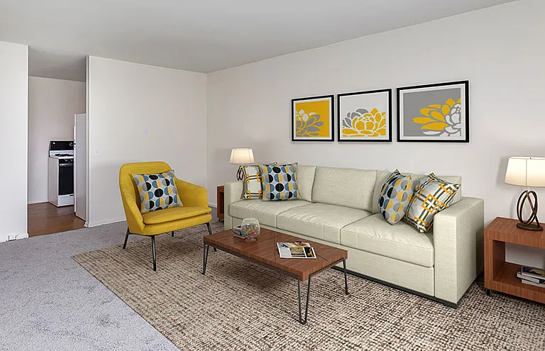 The Grove at Schaumburg Apartments — Photo 7