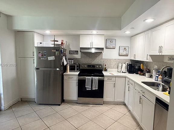 3rd image of 8650 SW 133rd Avenue Rd APT 213