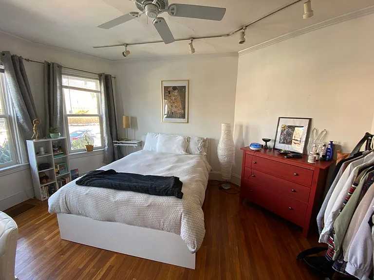 172 Elm St #1A — Photo 3