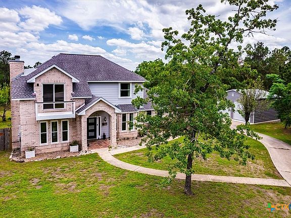3rd image of 171 Pin Oak Xing